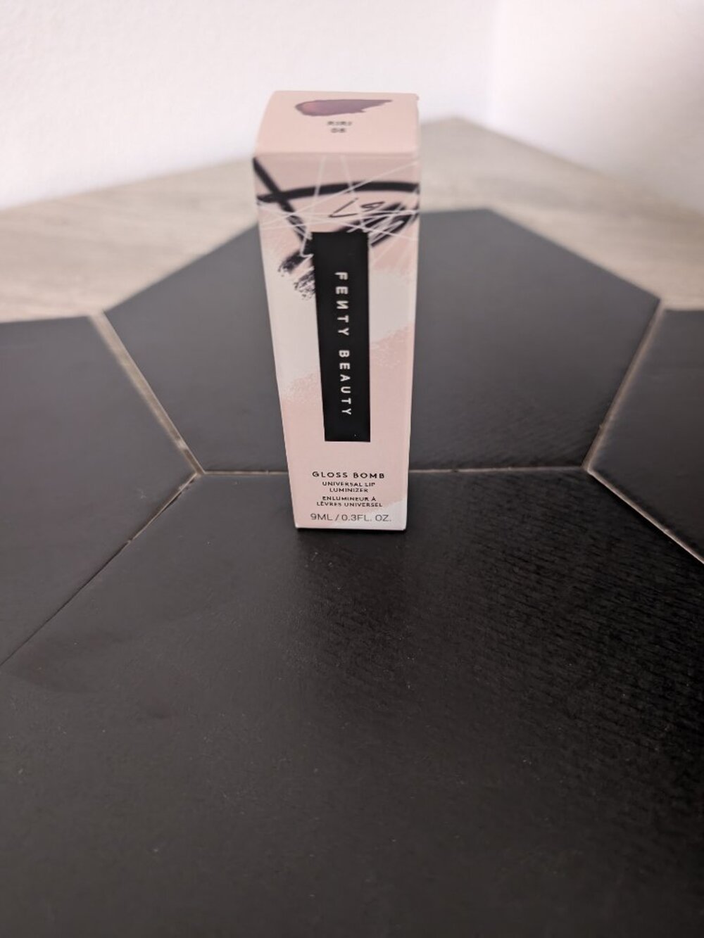 NIB Fenty Beauty Gloss Bomb - Riri